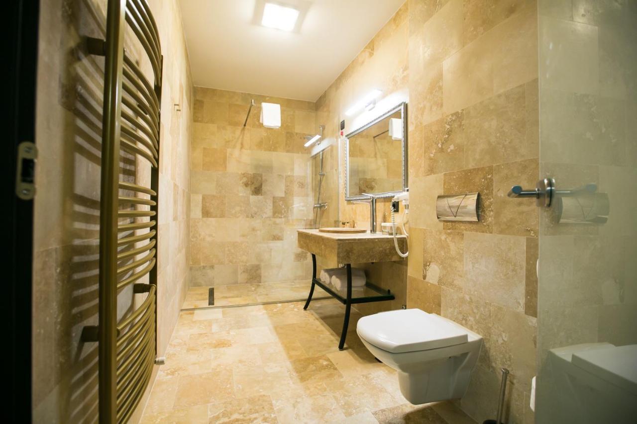 Primera Dru Hotel&Spa Tautii Magherus エクステリア 写真