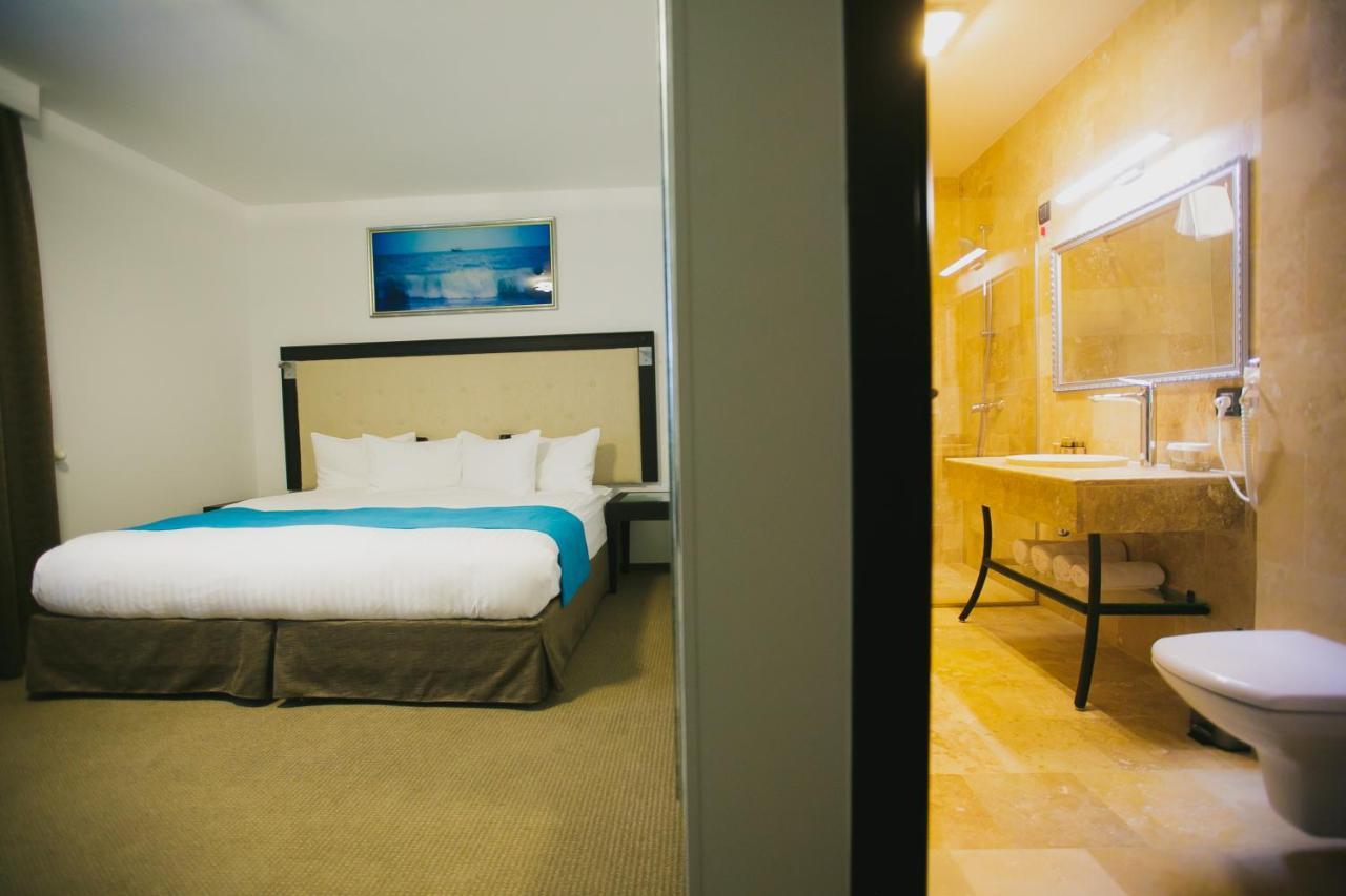 Primera Dru Hotel&Spa Tautii Magherus エクステリア 写真